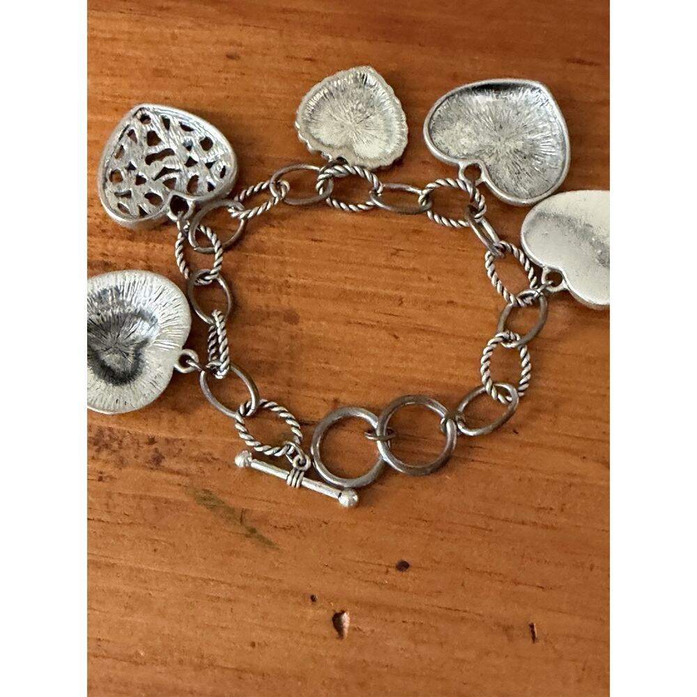 Silver Tone Heart Charm Bracelet Dangle Romantic Jewelry Gift Idea - Picture 9 of 9